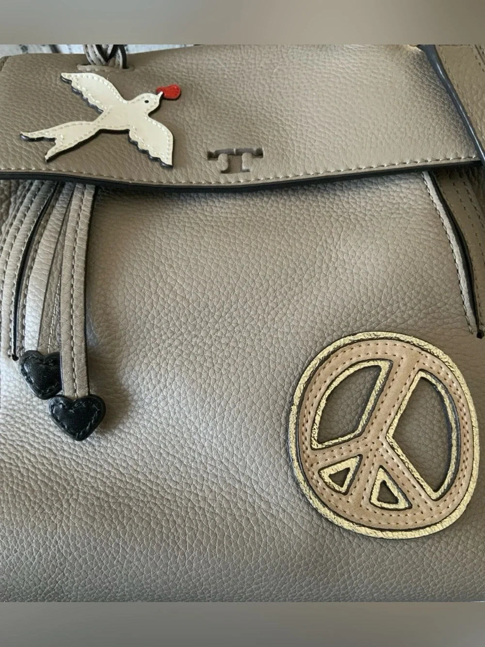TORY BURCH PEACE LOVE HALF MOON SATCHEL FRENCH GRAY EUC